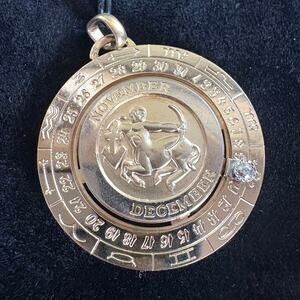 Vintage Pierre Cardin Sagittarius Zodiac Spinner Pendant – November / December
